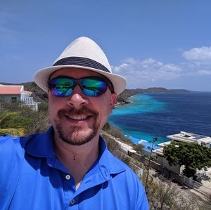 Meet your Posher, Peter